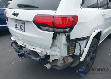 2015 Jeep Grand Cherokee Laredo z USA, uszkodzony, nr VIN 1C4RJFAGXFC141703